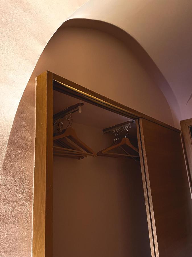 Rose Apartment Terlizzi Buitenkant foto