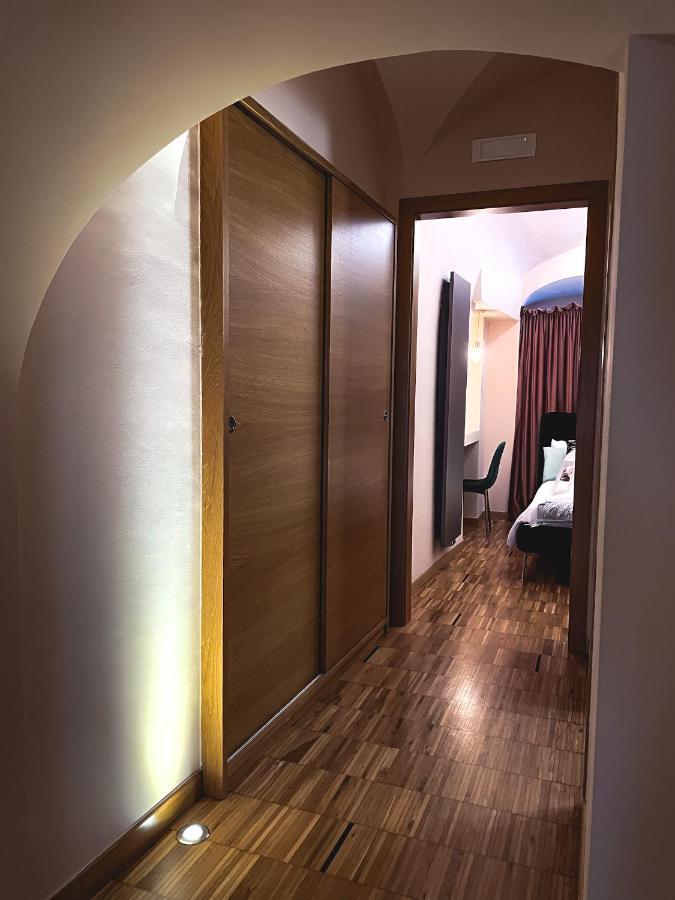 Rose Apartment Terlizzi Buitenkant foto