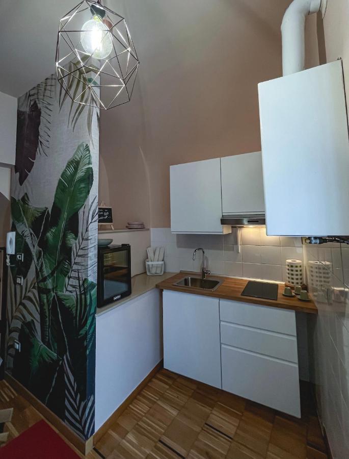 Rose Apartment Terlizzi Buitenkant foto