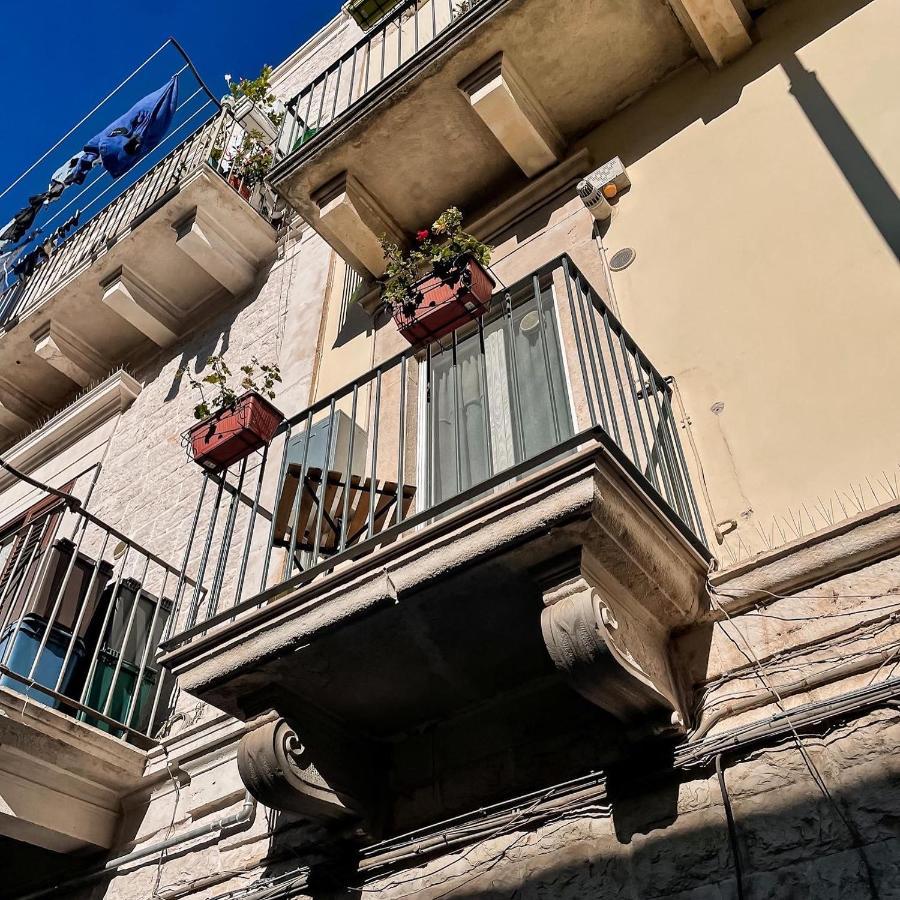 Rose Apartment Terlizzi Buitenkant foto